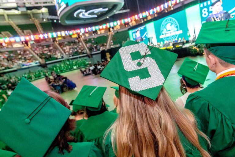 Read more about the article Perfect Achievement: 16 College of Arts & Letters Graduates Receive Board of Trustees Awards