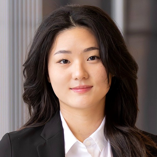 Image of Kelly Choi