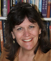 woman with shoulder length brown hair
