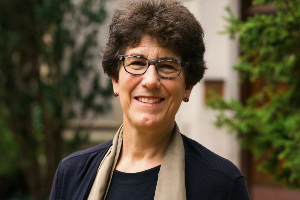German Professor Awarded for Outstanding Service to Education Abroad